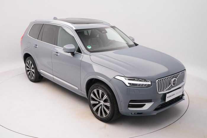 Volvo XC90 B5 AWD PLUS BRIGHT REZERVACE