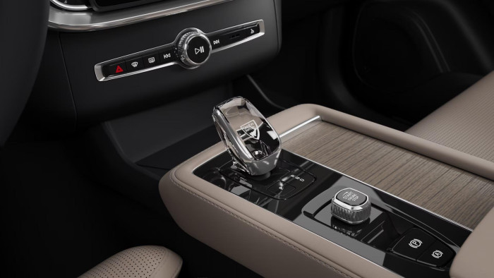 Volvo XC90 B5 AWD AUT DARK PLUS 7míst