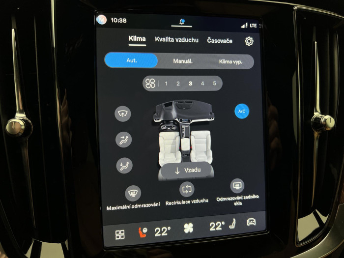 Volvo V60 B4 DARK ULTRA AUT