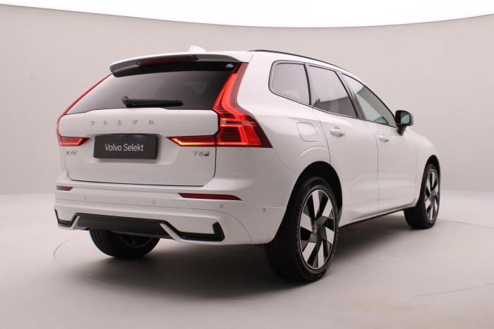 Volvo XC60 T6 AWD PLUG-IN DARK PLUS AUT