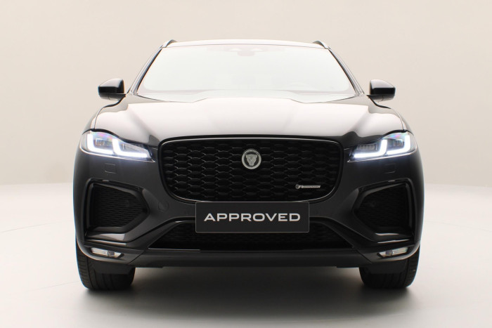 Jaguar F-Pace REZERVACE