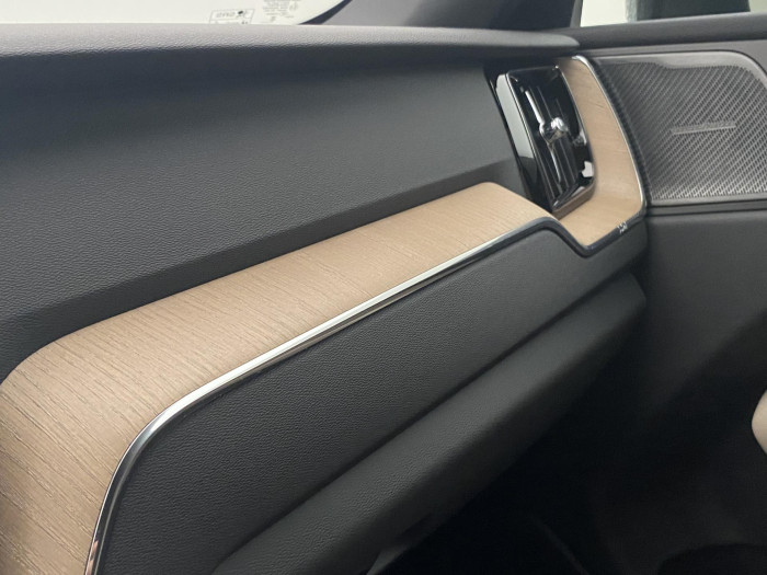 Volvo XC60 B5 AWD AUT DARK PLUS