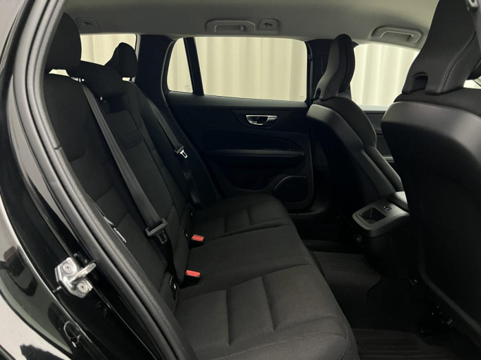 Volvo V60 B4 MOMENTUM Aut 1.maj. 2.0 Momentum