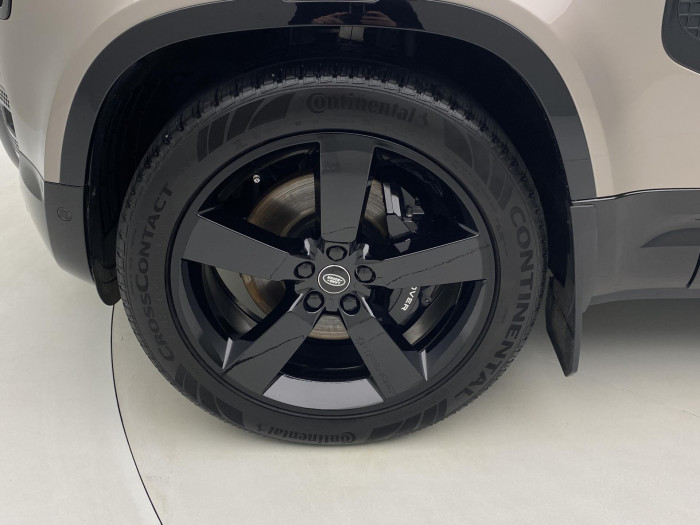 Land Rover Defender 110 P525 V8 EDITION REZERVACE 5.0 V8 Edition