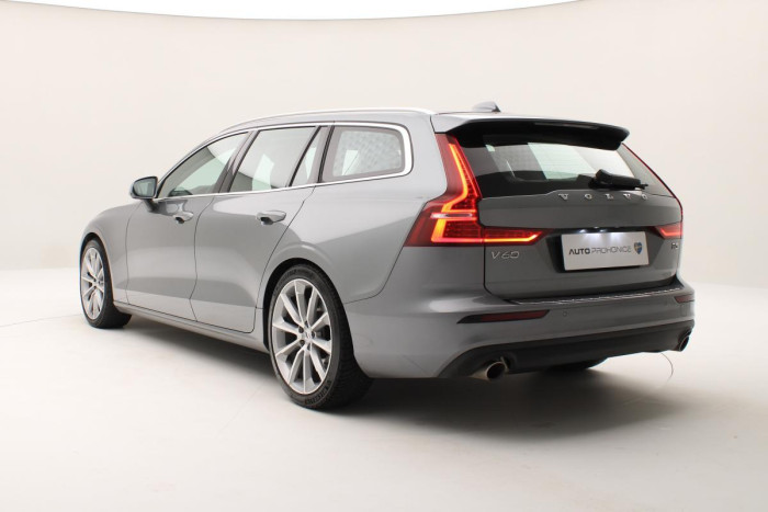 Volvo V60 T5 MOMENTUM AUT CZ REZERVACE 2.0 Momentum