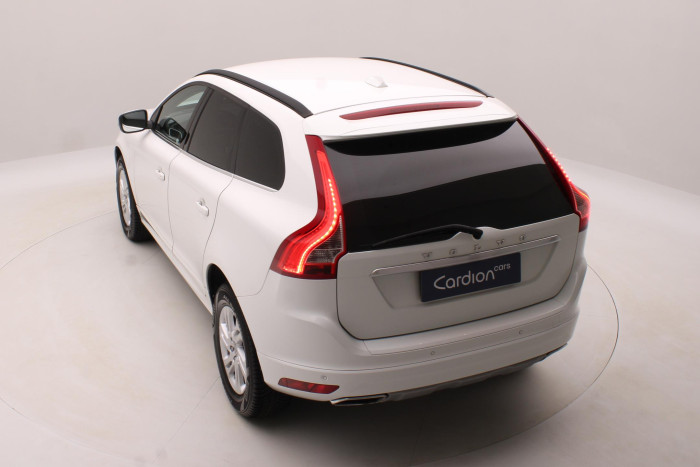 Volvo XC60 D5 AWD MOMENTUM CZ 2.4 d Momentum