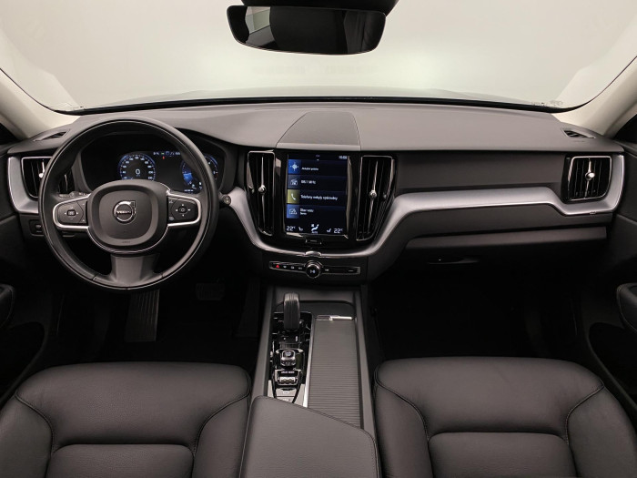 Volvo XC60 B4 AWD MOMENTUM AUT 2.0 Momentum