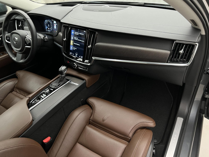 Volvo V90 CC D5 AWD PRO AUT 2.0 d CC CC