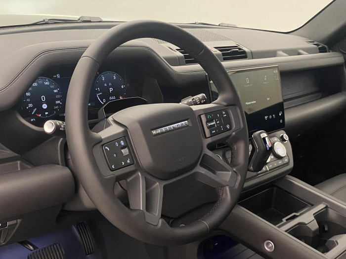 Land Rover Defender 110 D350 X-DYNAMIC HSE AWD AUT 3.0 d Dynamic