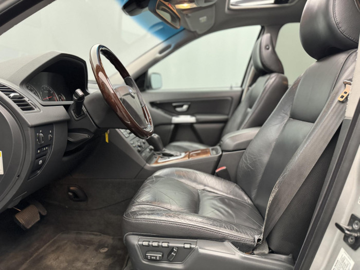 Volvo XC90 T6 AWD SUMMUM AUT 7míst 2.9 Summum