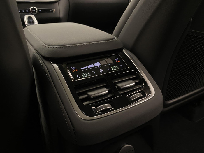 Volvo XC90 T8 AWD RECHARGE BRIGHT PLUS 7m