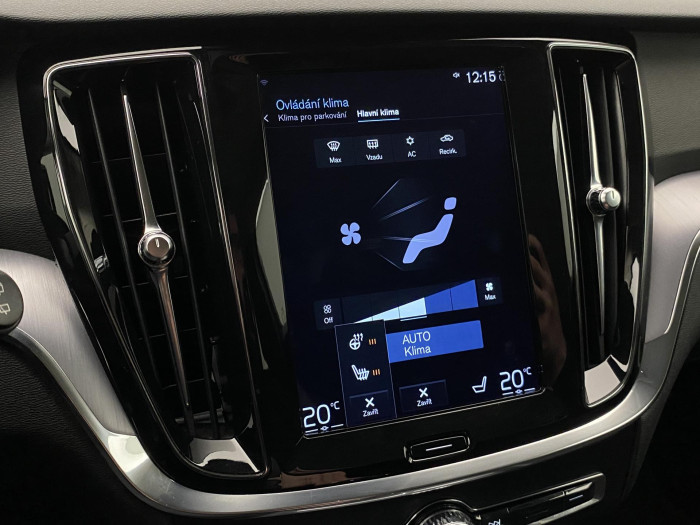 Volvo V60 CC D4 AWD MOMENTUM AUT 2.0 d CC CC Momentum