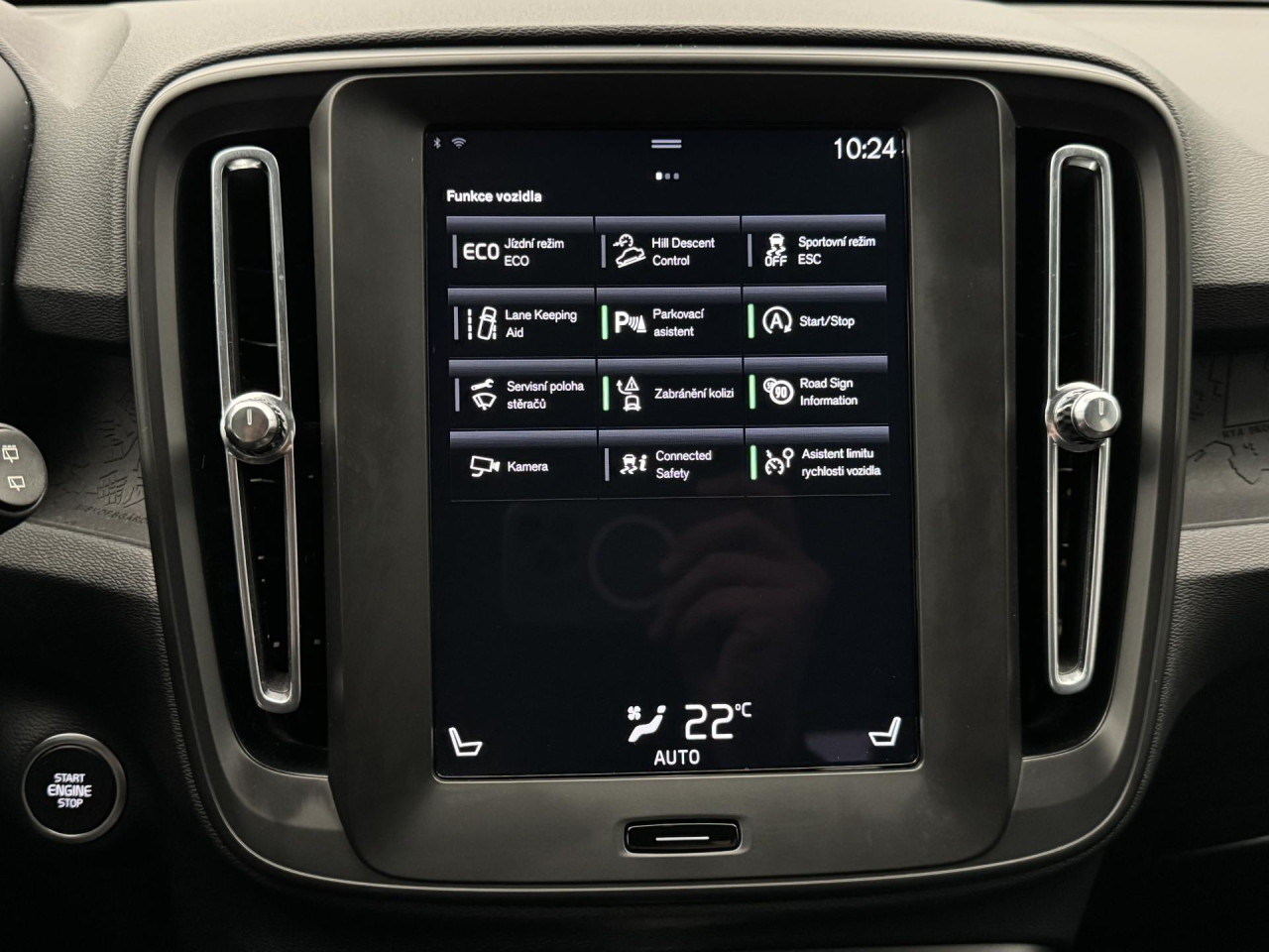 Volvo XC40 T2 MOMENTUM CORE CZ 1.5 Momentum