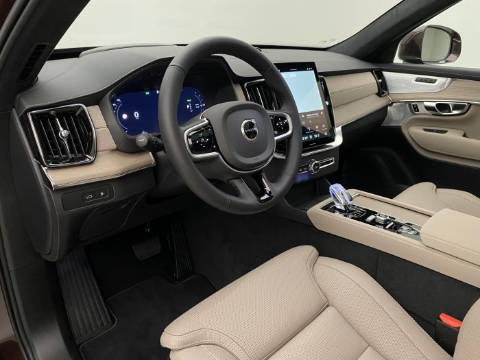 Volvo XC90 T8 AWD RECHARGE BRIGHT ULTRA 7