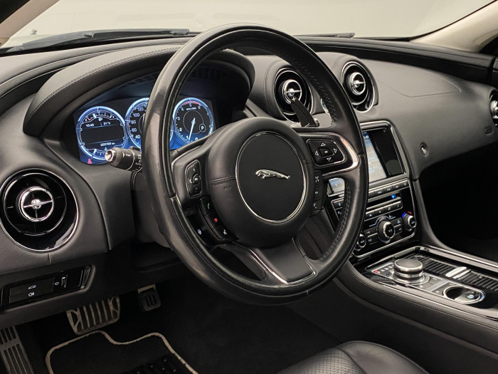 Jaguar XJ 3.0 V6D AUT 3.0 d