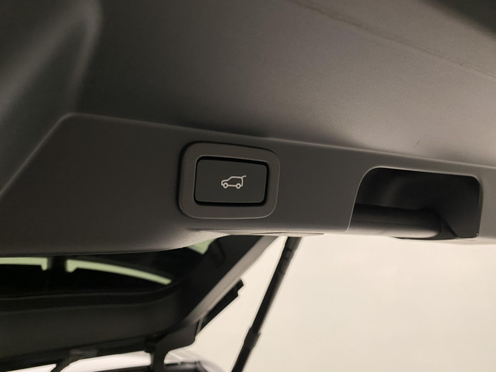 Land Rover Range Rover Sport 3.0 SDV6 HSE AWD REZERVACE