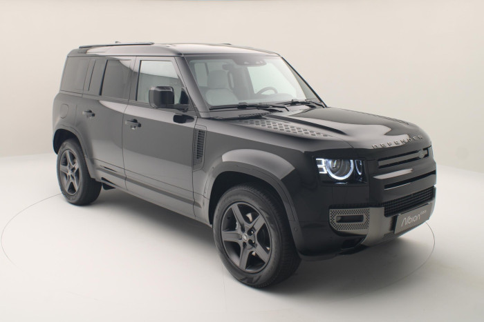 Land Rover Defender 110 D250X-DYNAMIC SE REZERVACE 3.0 d Dynamic SE