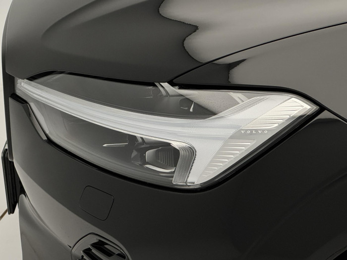 Volvo XC60 T6 AWD ULTRA BLACK EDITION 2.0 Edition