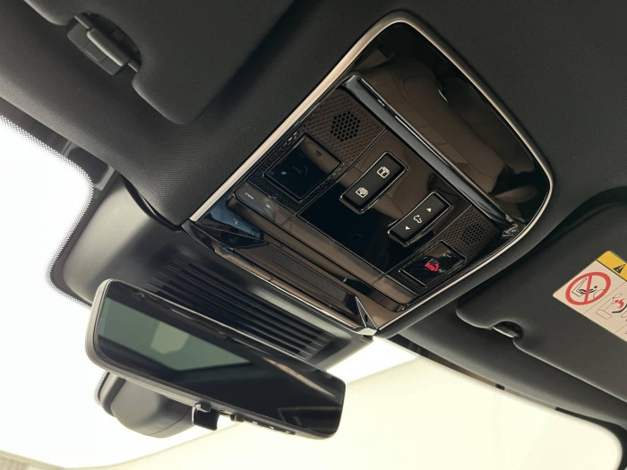 Land Rover Range Rover P460e AUTOBIOGRAPHY