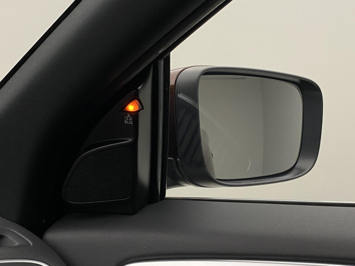 Volvo XC60 D4 AWD MOMENTUM REZERVACE 2.4 d Momentum
