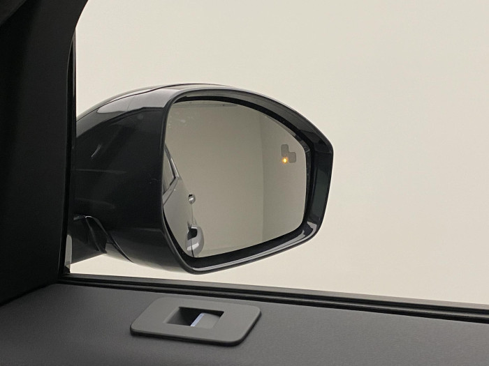 Land Rover Discovery Sport D200 DYNAMIC SE AWD AUT 2.0 d Dynamic SE