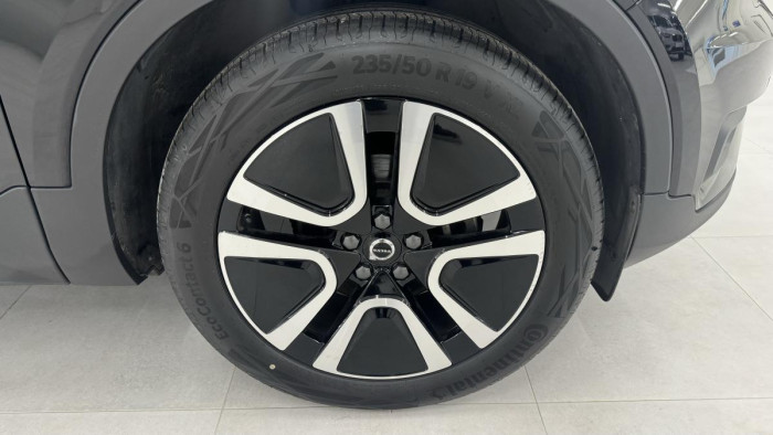 Volvo XC40 D3 MOMENTUM ADVANCED REZERVACE 2.0 d Momentum