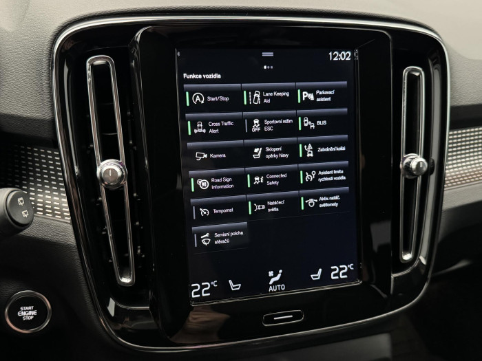 Volvo XC40 T5 AWD R-DESIGN