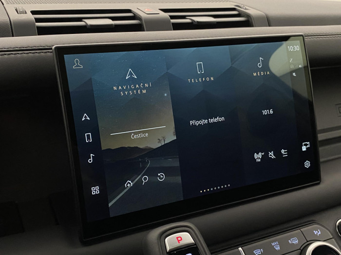 Land Rover Defender 110 D300 X-DYNAMIC HSE AWD AUT 3.0 d Dynamic