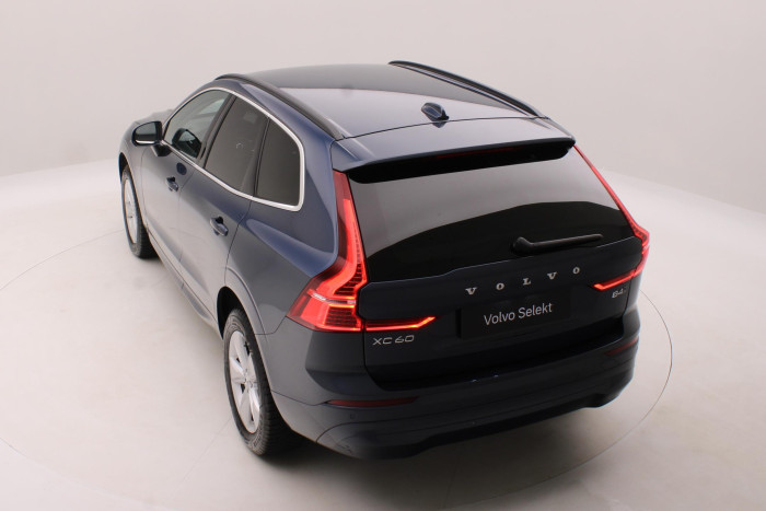 Volvo XC60 B4 AWD CORE AUT CZ
