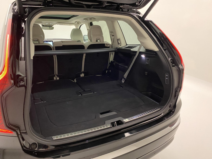 Volvo XC90 T8 AWD RECHARGE BRIGHT ULTRA 7