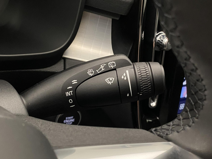 Volvo XC40 B4 AUT PLUS BLACK EDITION