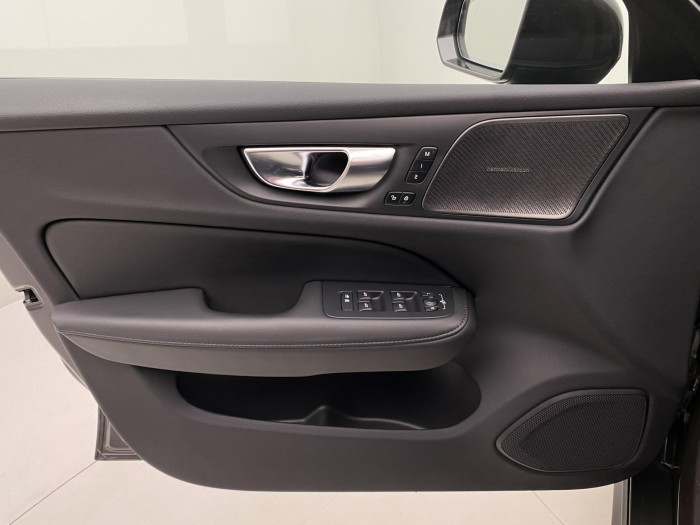 Volvo V60 CC B5 AWD INSCRIPTION AUT 2.0 CC CC