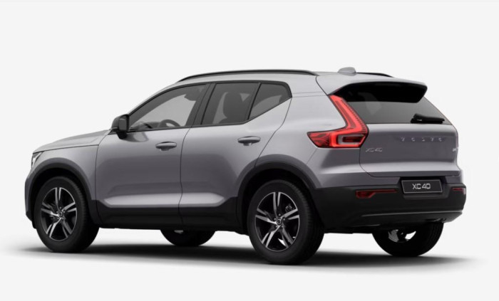 Volvo XC40 B4 AUT DARK PLUS