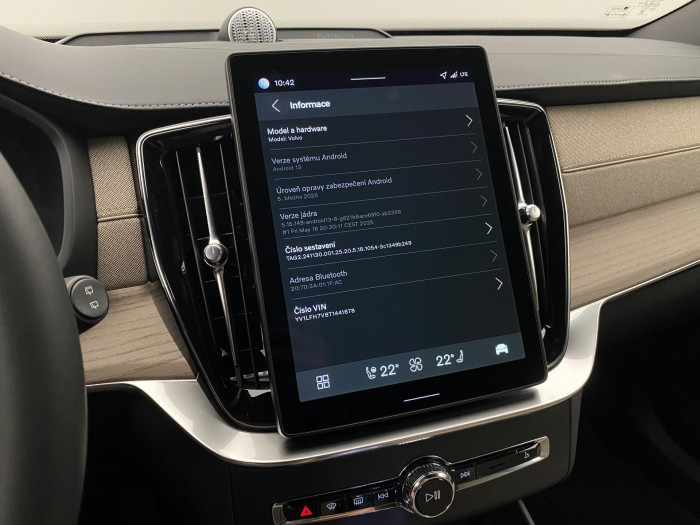 Volvo XC90 T8 AWD RECHARGE DARK PLUS 7m