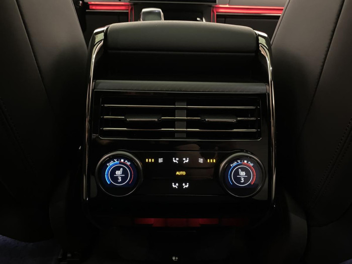 Land Rover Range Rover Sport P635 SV EDITION ONE AWD AUT 4.4 Edition