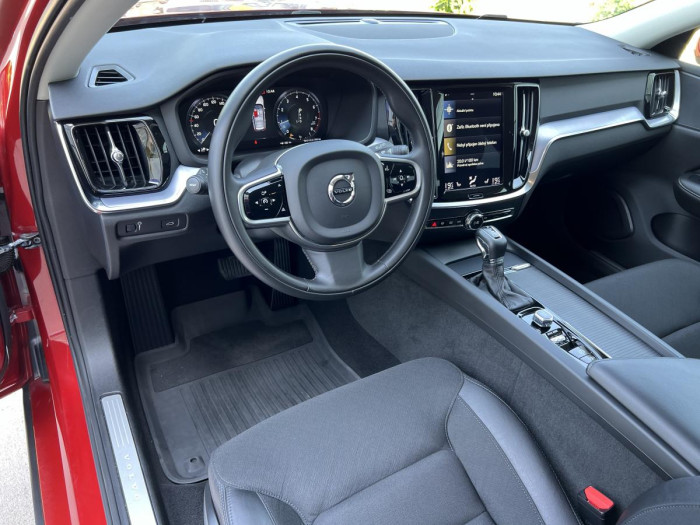 Volvo V60 T4 MOMENTUM POLESTAR Aut 2.0 Momentum