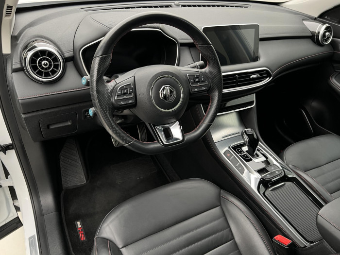 MG EHS 1.5T EMOTION 7DCT 1.maj.