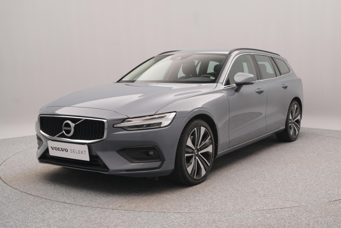 Volvo V60 B4 MOMENTUM PRO AUT CZ 1.maj. 2.0 Momentum