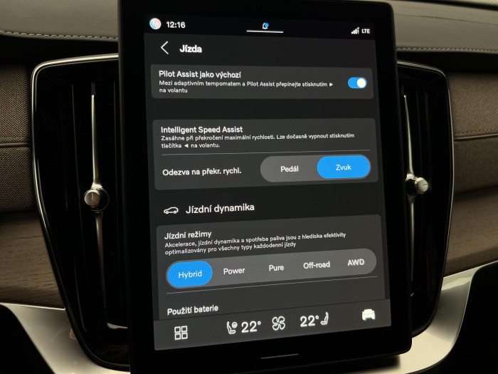 Volvo XC90 T8 AWD RECHARGE DARK PLUS AUT
