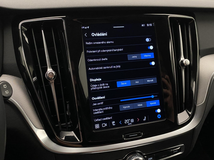 Volvo V60 CC B5 AWD PLUS BRIGHT 1.maj