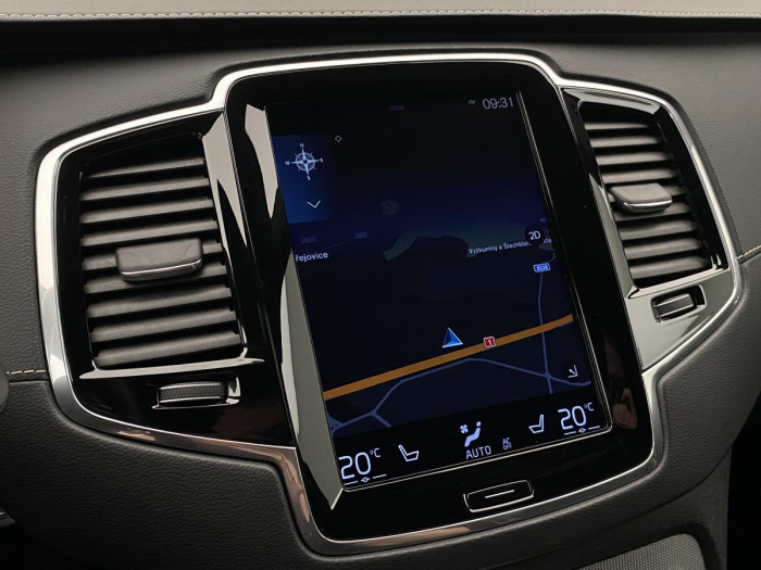 Volvo XC90 D5 AWD R-DESIGN REZERVACE 2.0 d