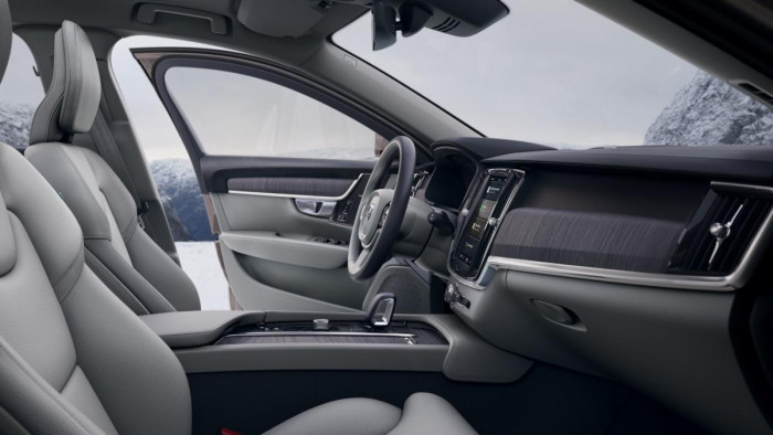 Volvo V90 B4 AWD AUT CROSS COUNTRY PLUS 2.0 Plus