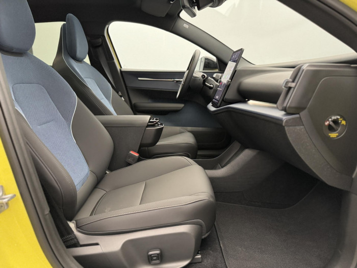 Volvo EX30 EXTENDED ULTRA AUT 1.maj