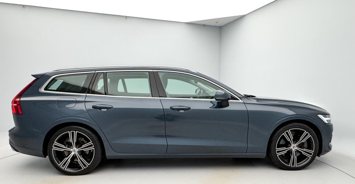 Volvo V60 T8 AWD RECHARGE INSCRIPTION