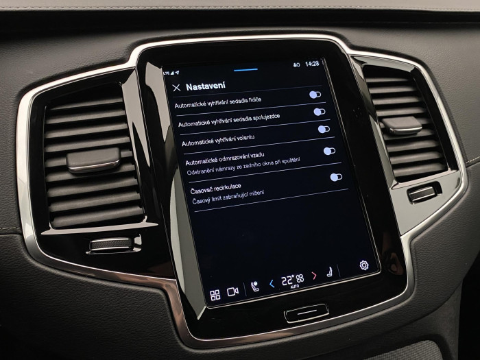 Volvo XC90 B5 AWD PLUS BRIGHT CZ 1.maj