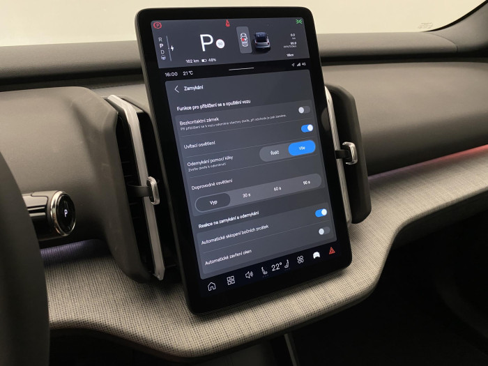 Volvo EX30 PURE ELECTRIC TWIN AWD ULTRA