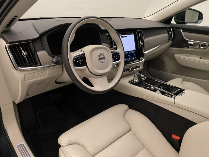Volvo V90 T6 AWD Plug-in BRIGHT PLUS