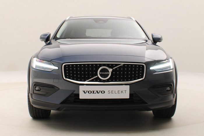 Volvo V60 CC B5 AWD ULTIMATE AUT 1.maj 2.0 CC CC