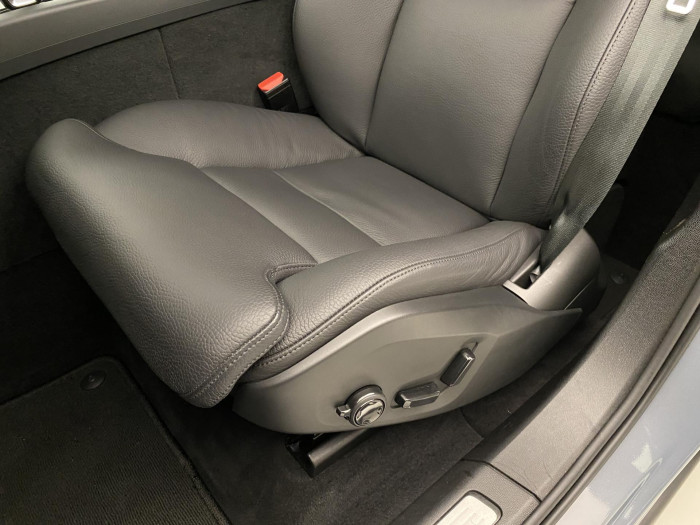 Volvo XC60 B4 AWD DARK PLUS AUT