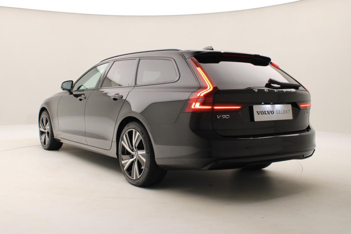 Volvo V90 B6 AWD ULTIMATE DARK CZ 1.maj